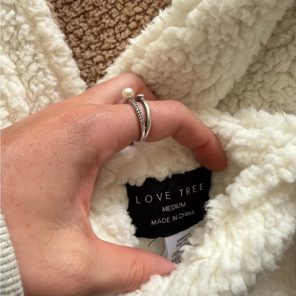 Love Tree Cream Sherpa Jacket - Picture 2 of 2